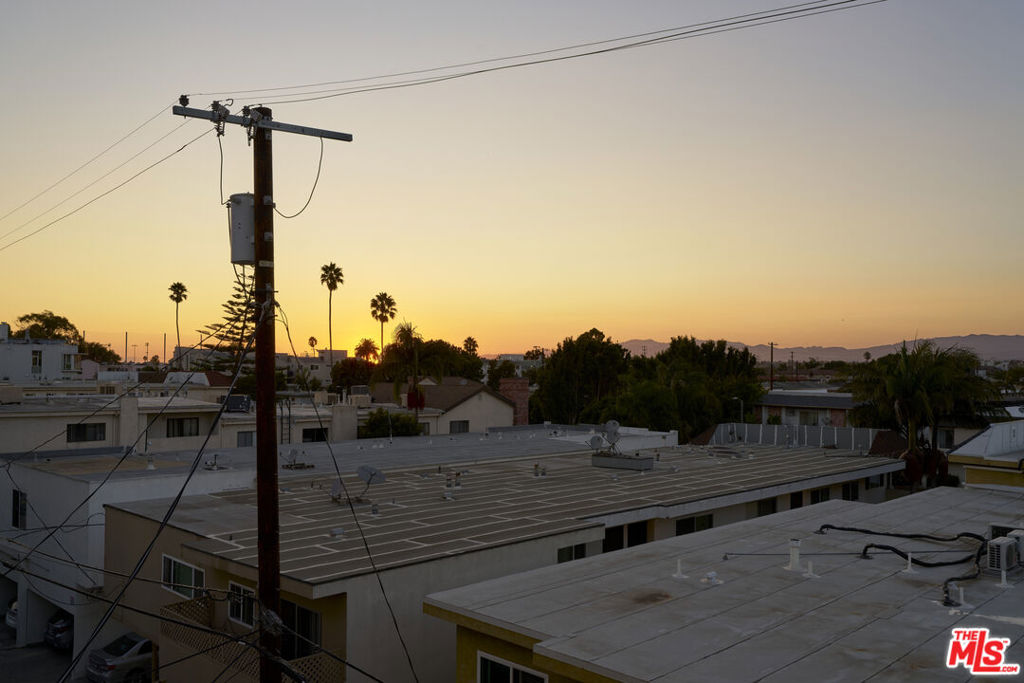 12727 Mitchell Avenue 113