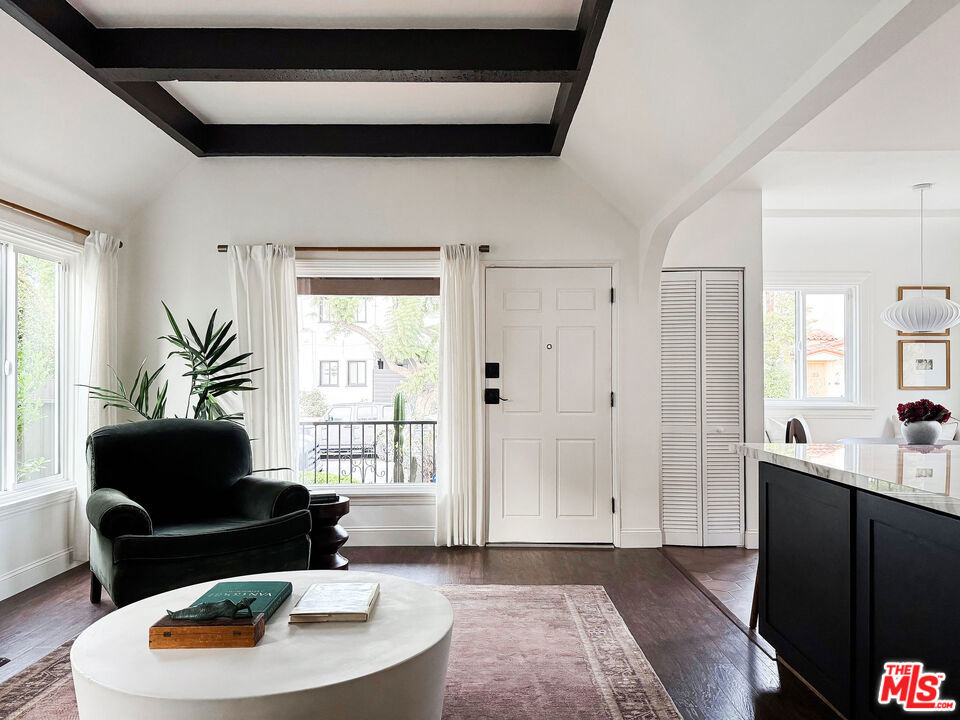 5044 Pickford Street