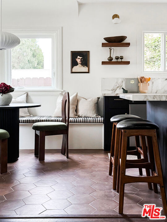 5044 Pickford Street