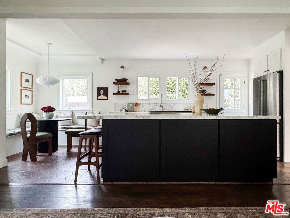 5044 Pickford Street