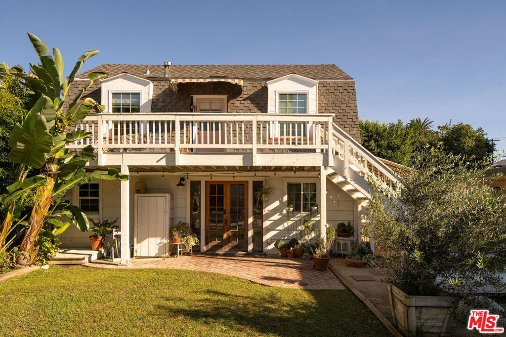 14321 Valerio Street