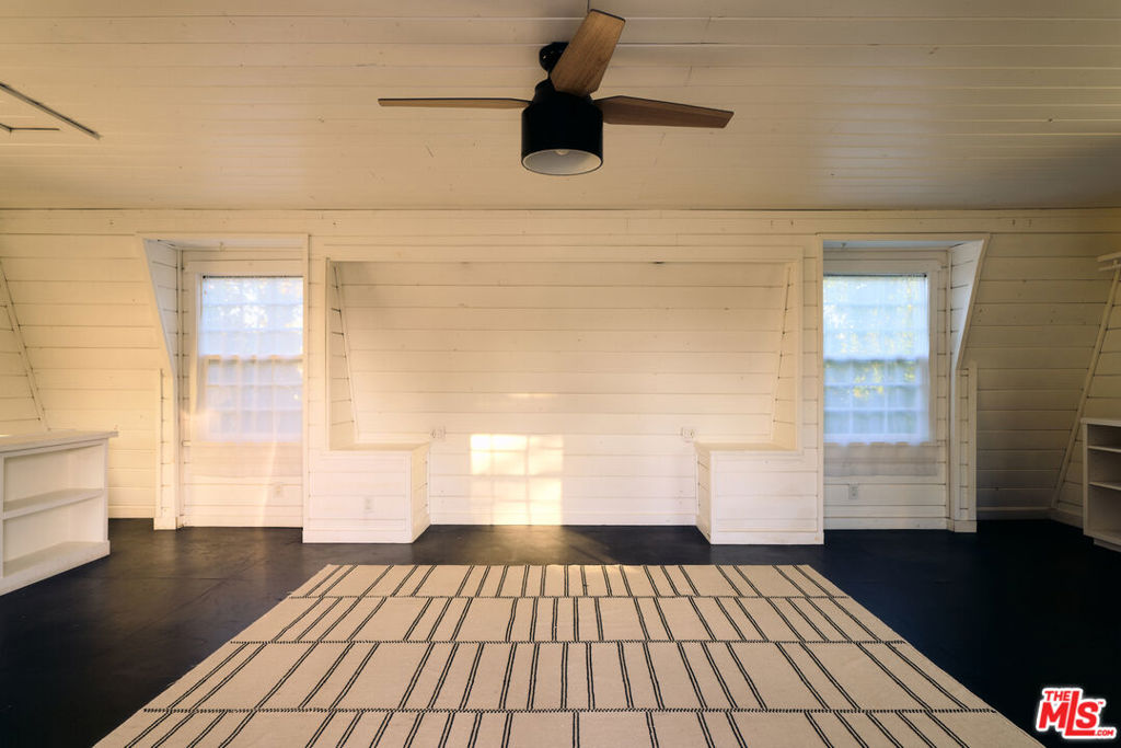 14321 Valerio Street