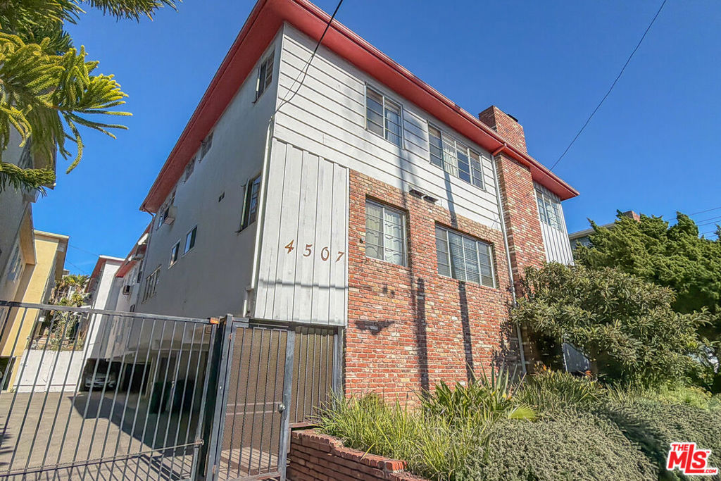 4507 Finley Avenue 6