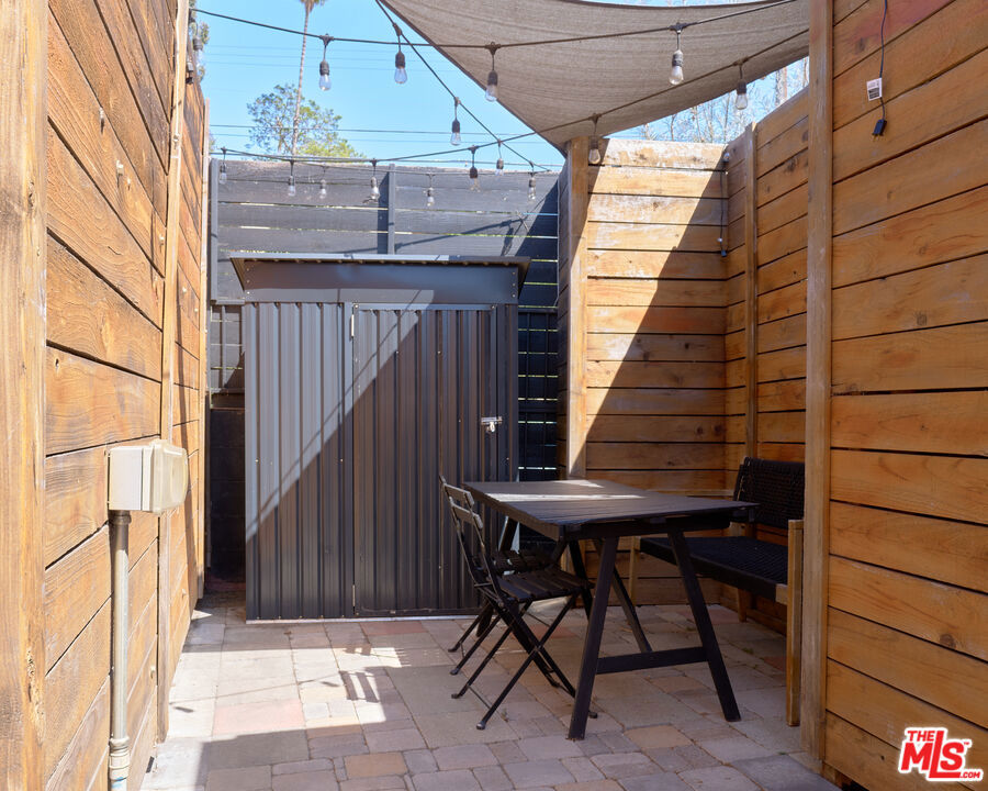 2715 Guirado Street