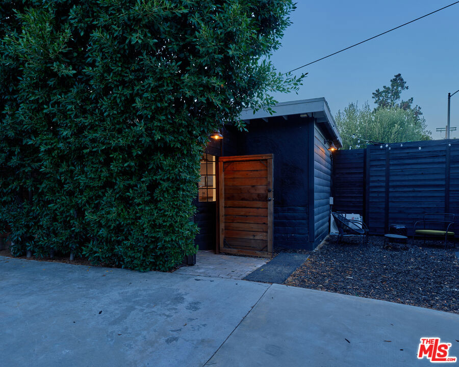 2715 Guirado Street
