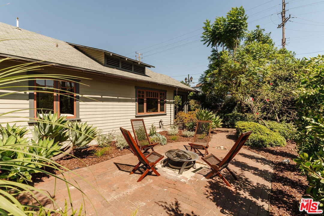 201 N Avenue 52