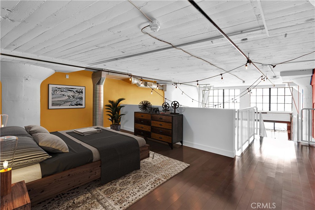 200 N San Fernando 119