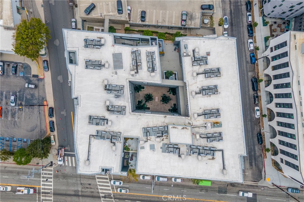 200 N San Fernando 119