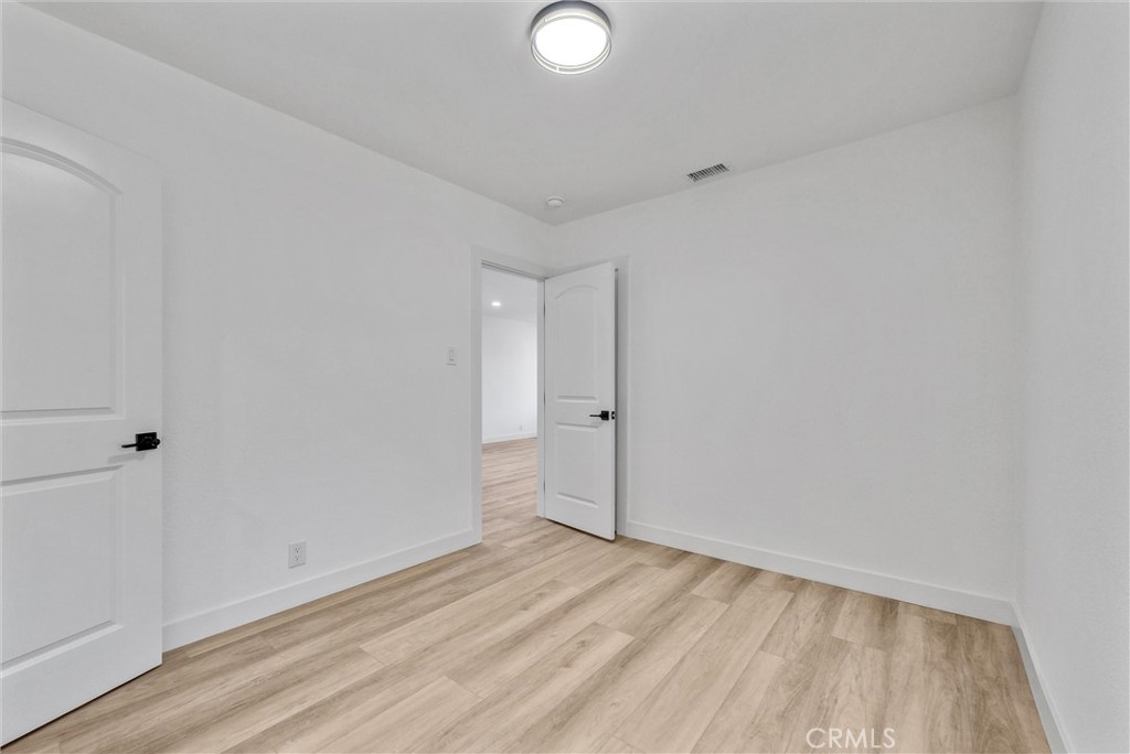 4412 S Gramercy Place