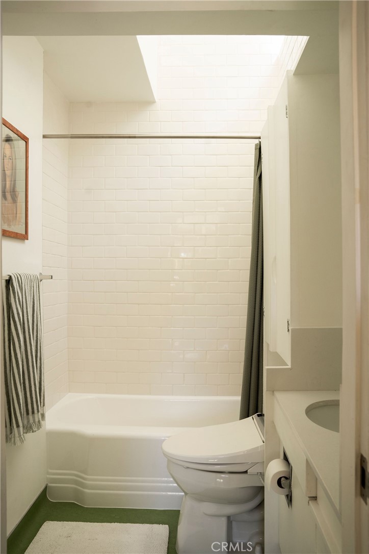 19950 Collier Street