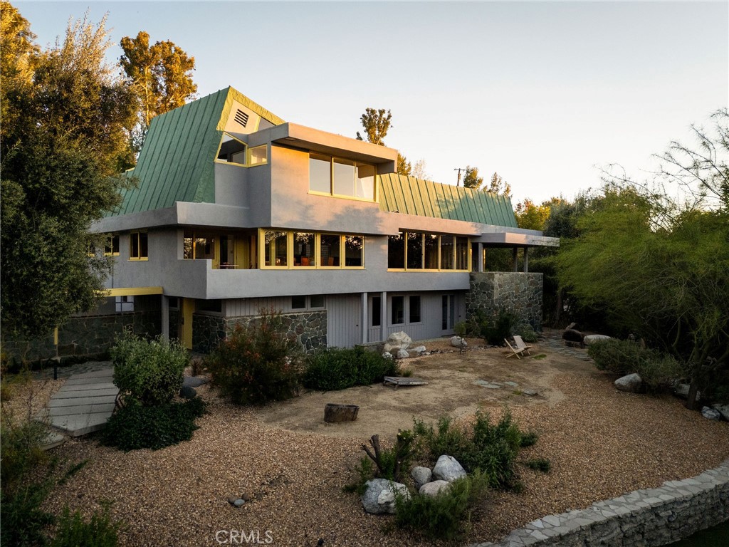 19950 Collier Street