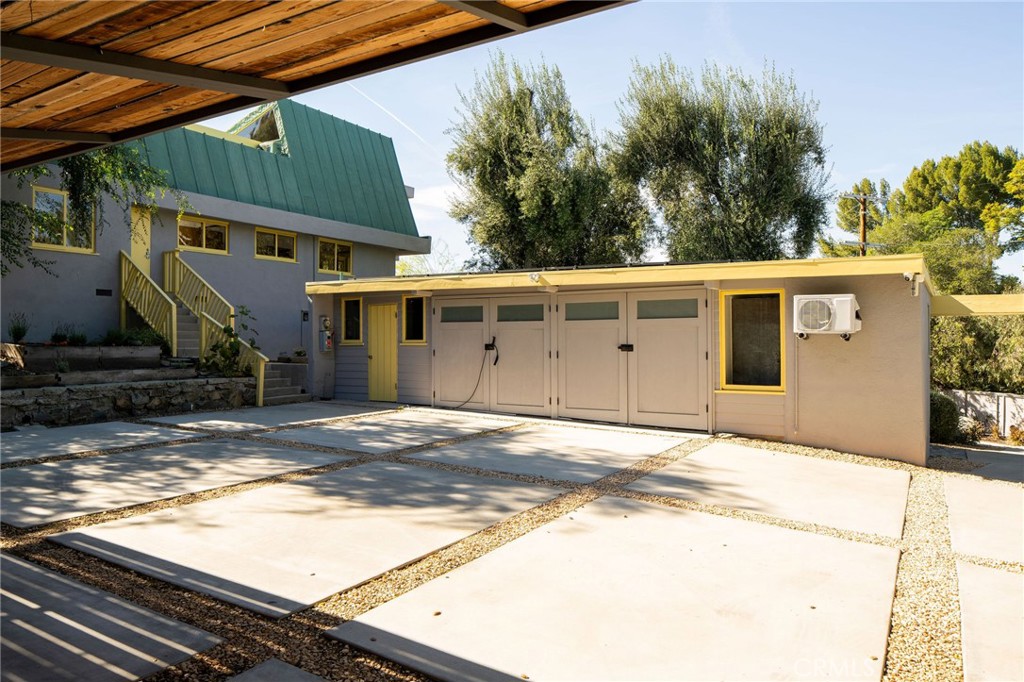 19950 Collier Street