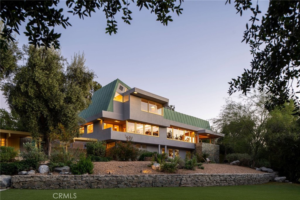 19950 Collier Street