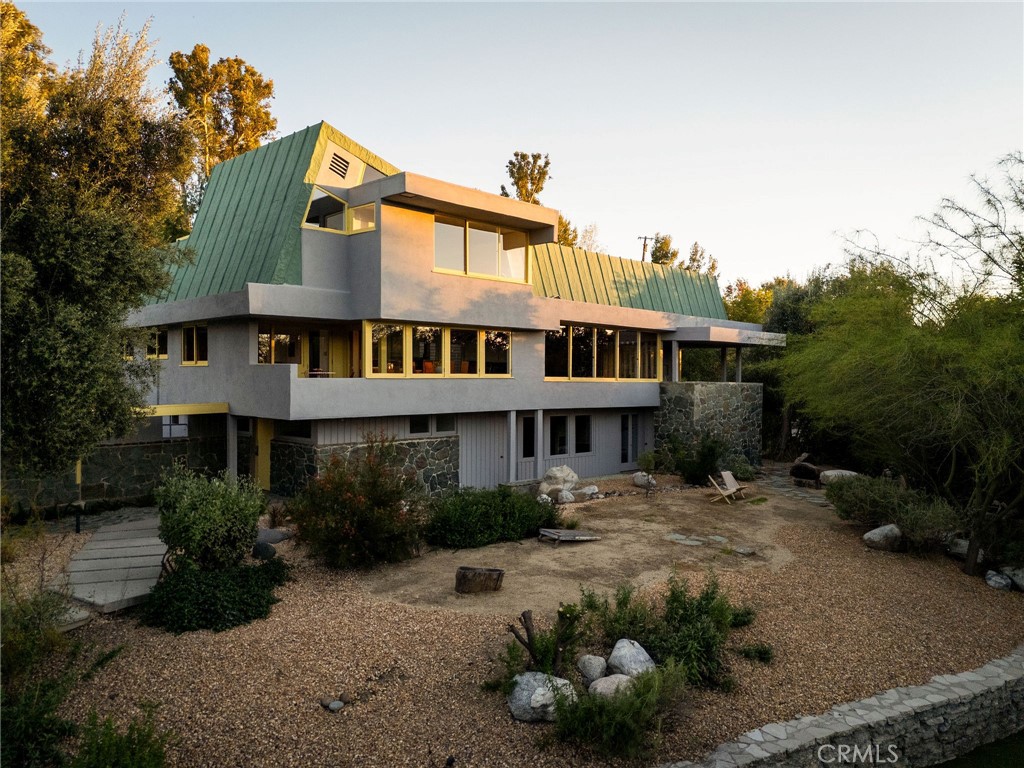 19950 Collier Street