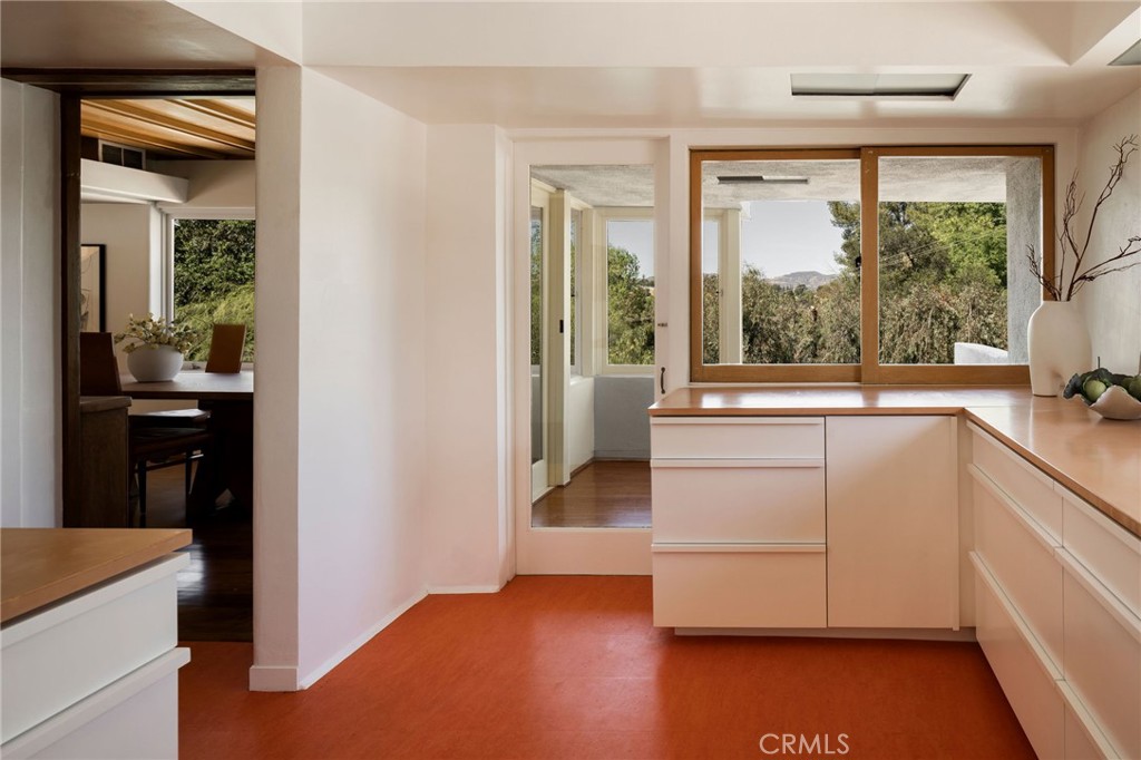 19950 Collier Street