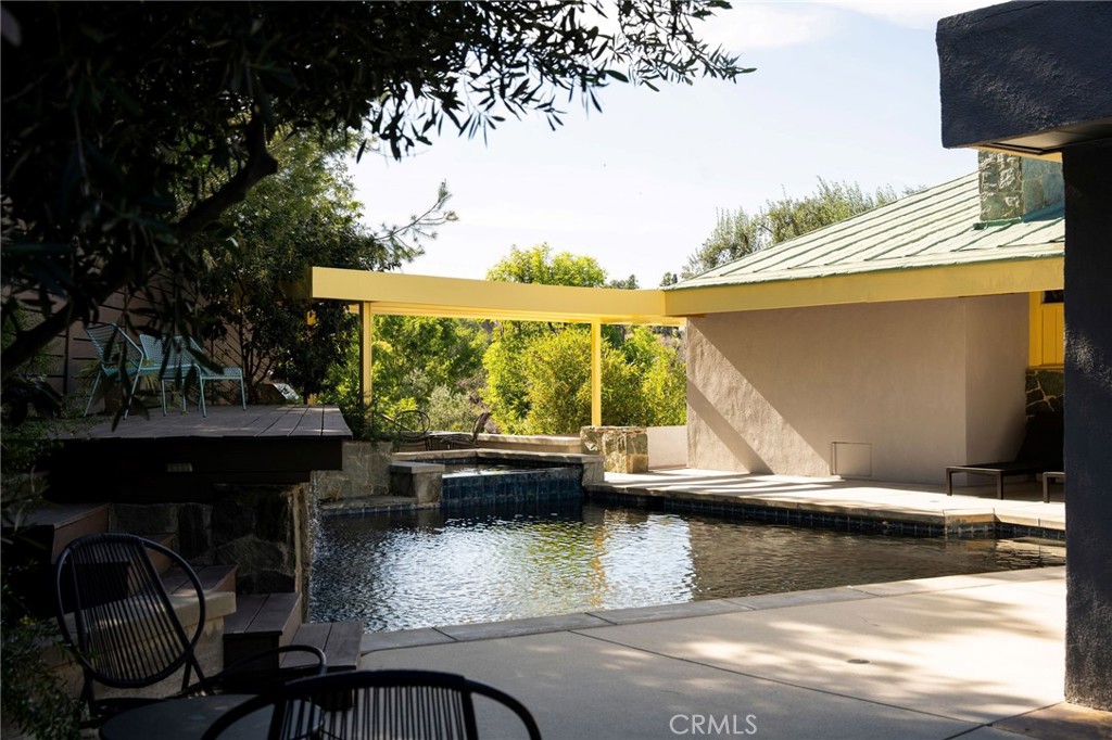 19950 Collier Street