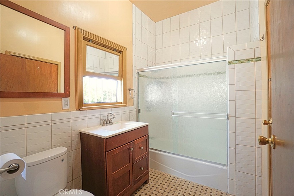 2114 San Clemente Avenue