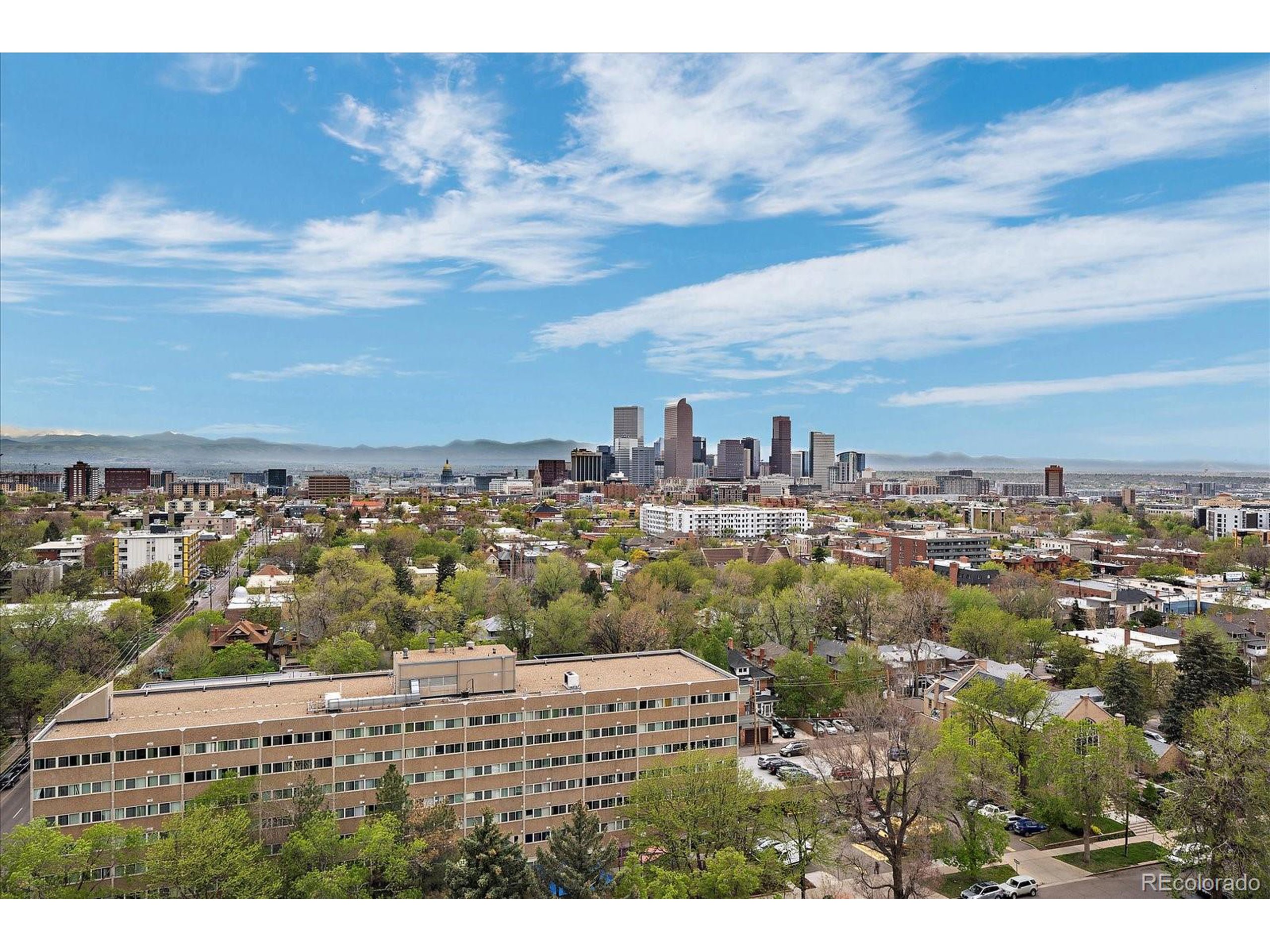 1313 N Williams St 1405