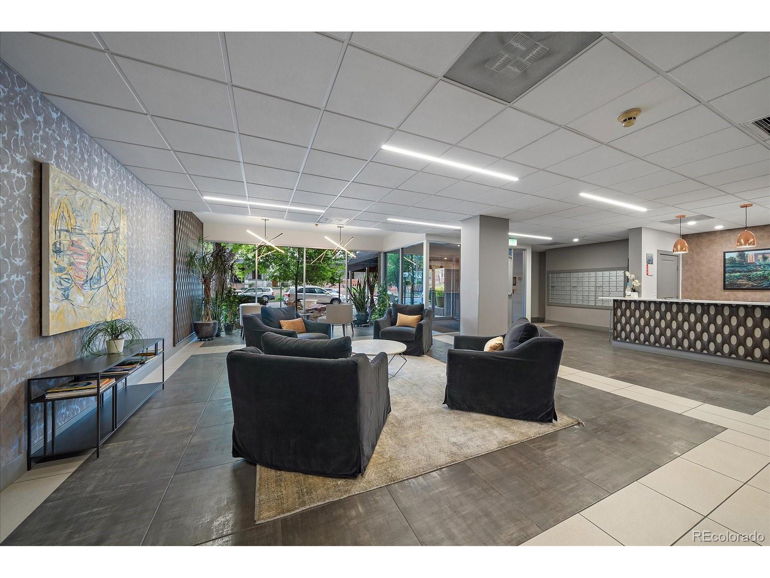 1313 N Williams St 1405