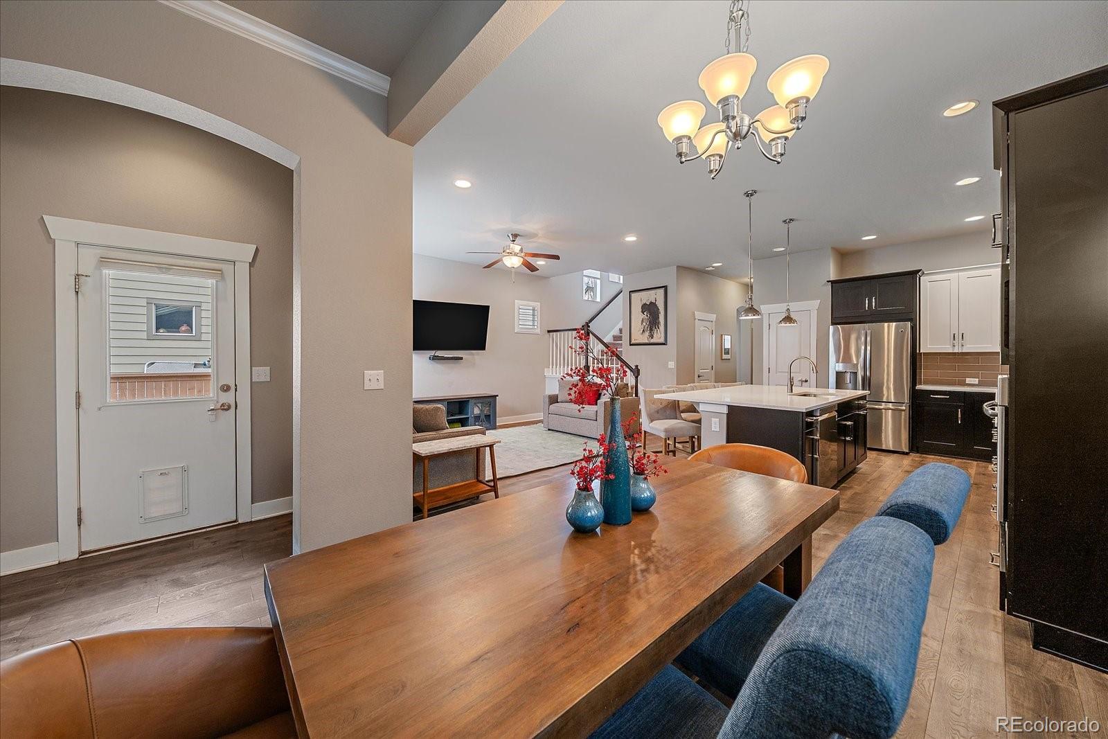 8758 E 54th Place