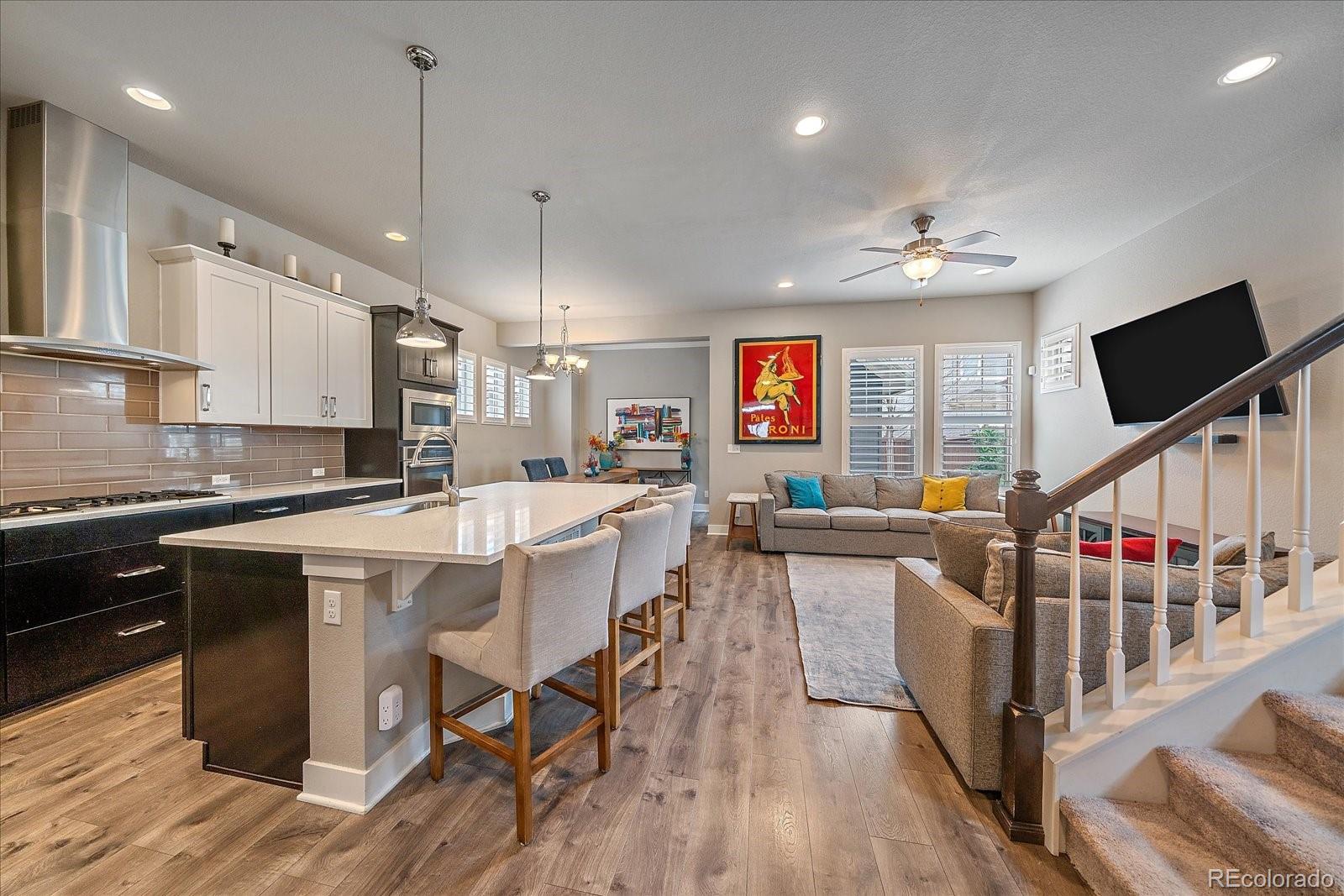 8758 E 54th Place