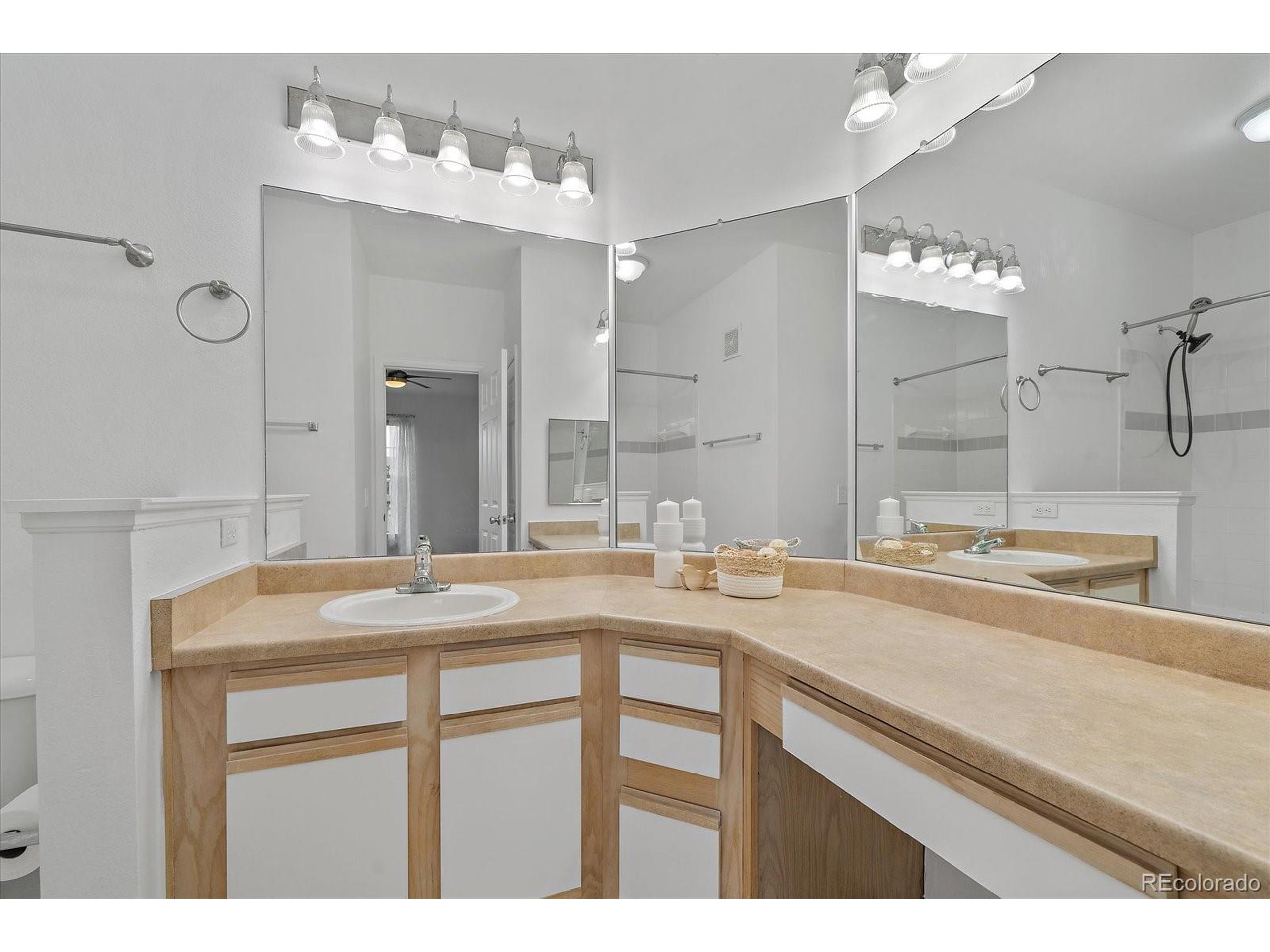 7483 S Quail Cir 636