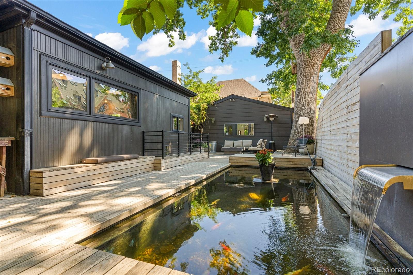 2242 N Emerson Street