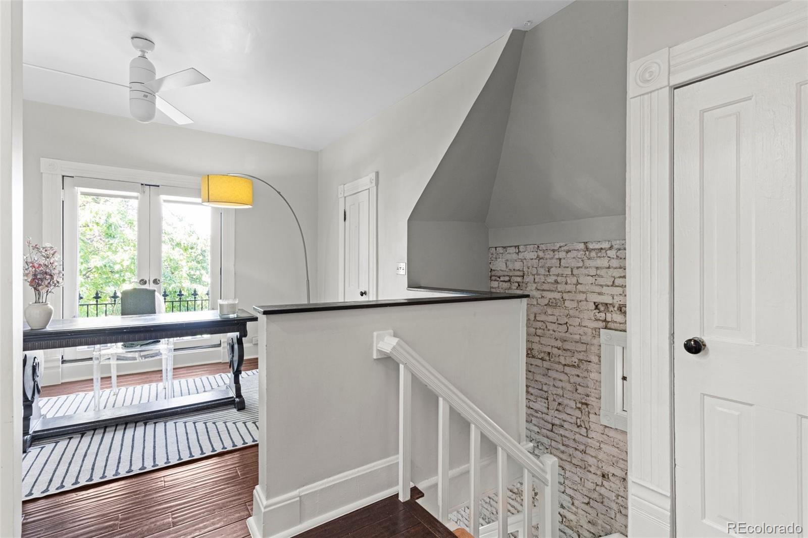 2242 N Emerson Street