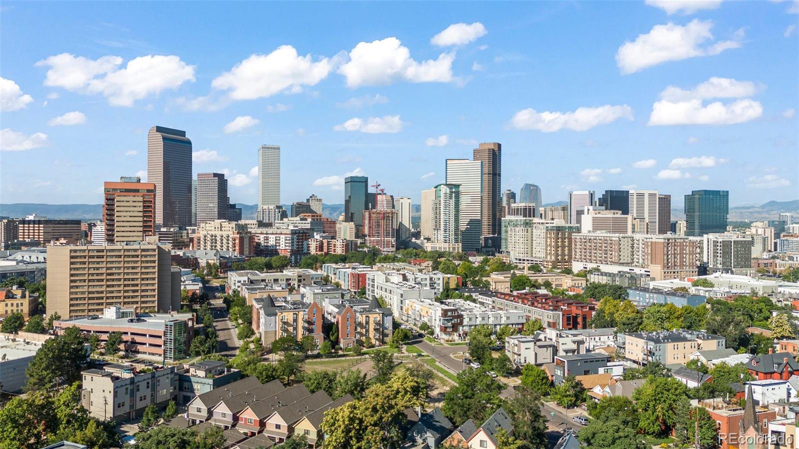 2242 N Emerson Street