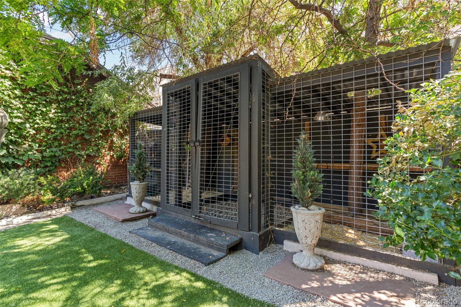 2242 N Emerson Street