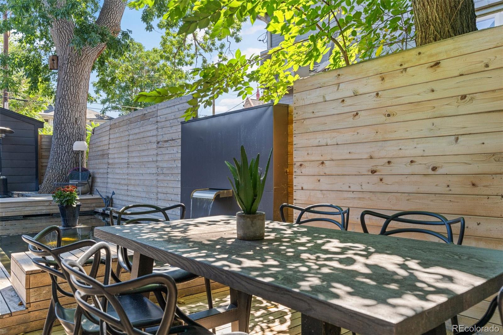 2242 N Emerson Street