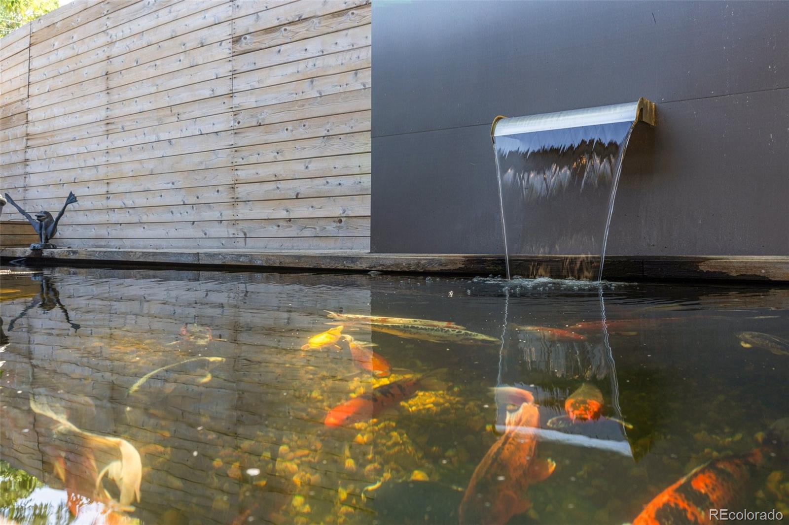 2242 N Emerson Street