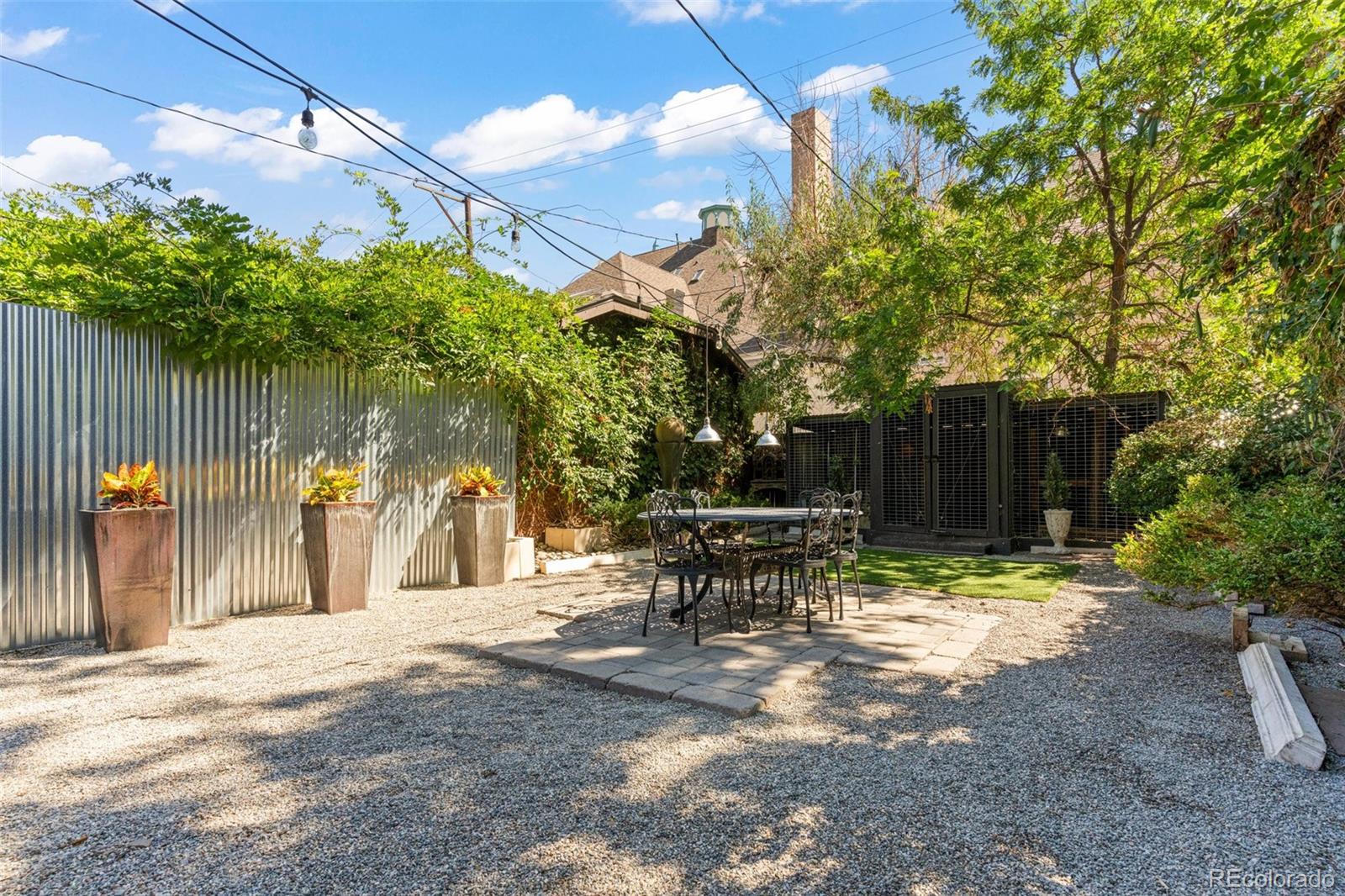 2242 N Emerson Street