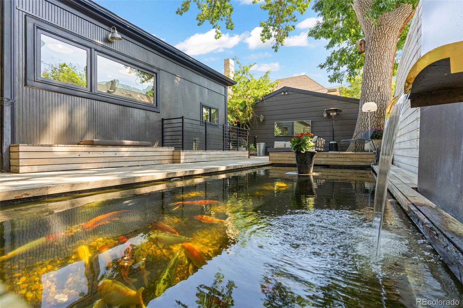 2242 N Emerson Street