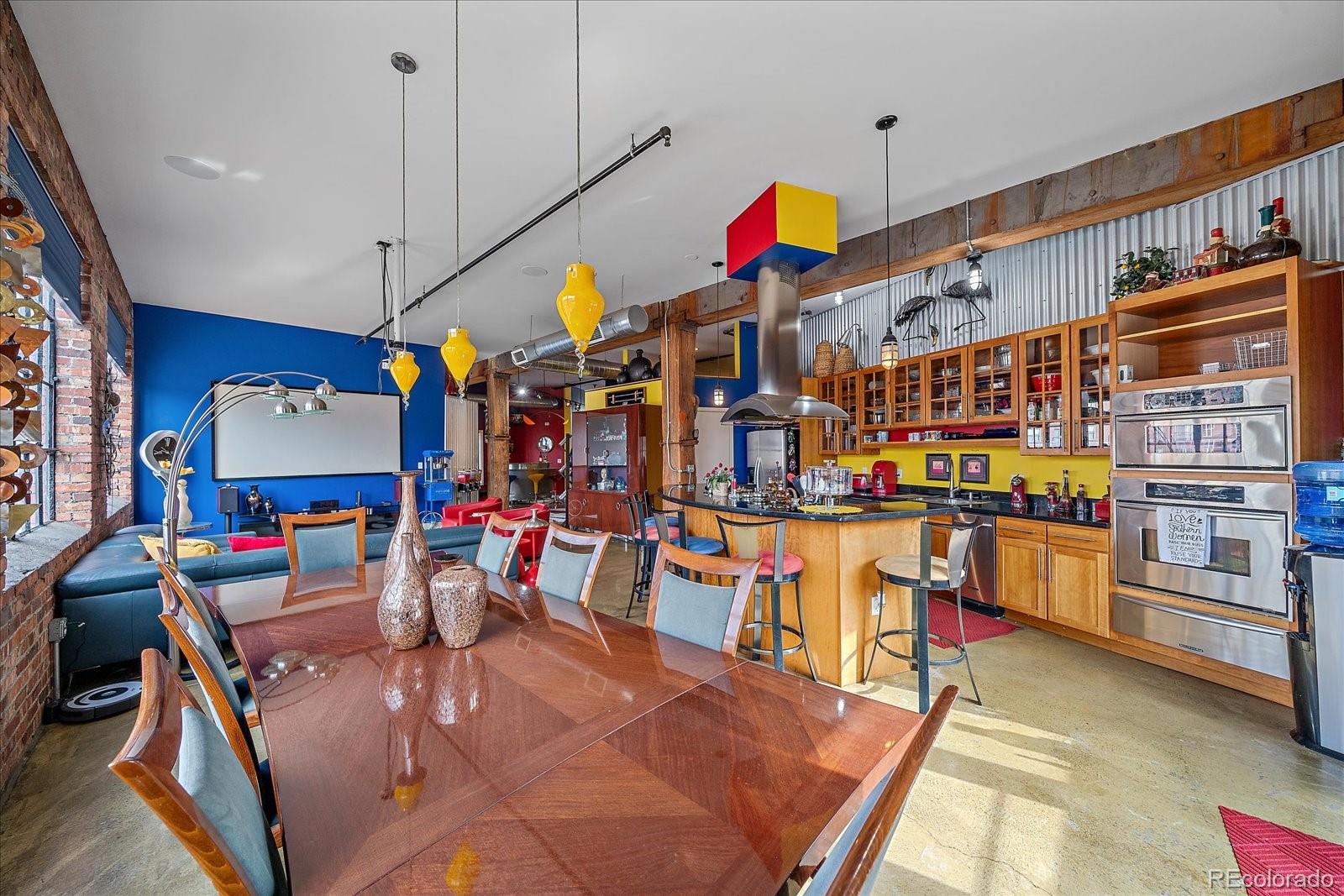 2500 Walnut Street Unit: 202