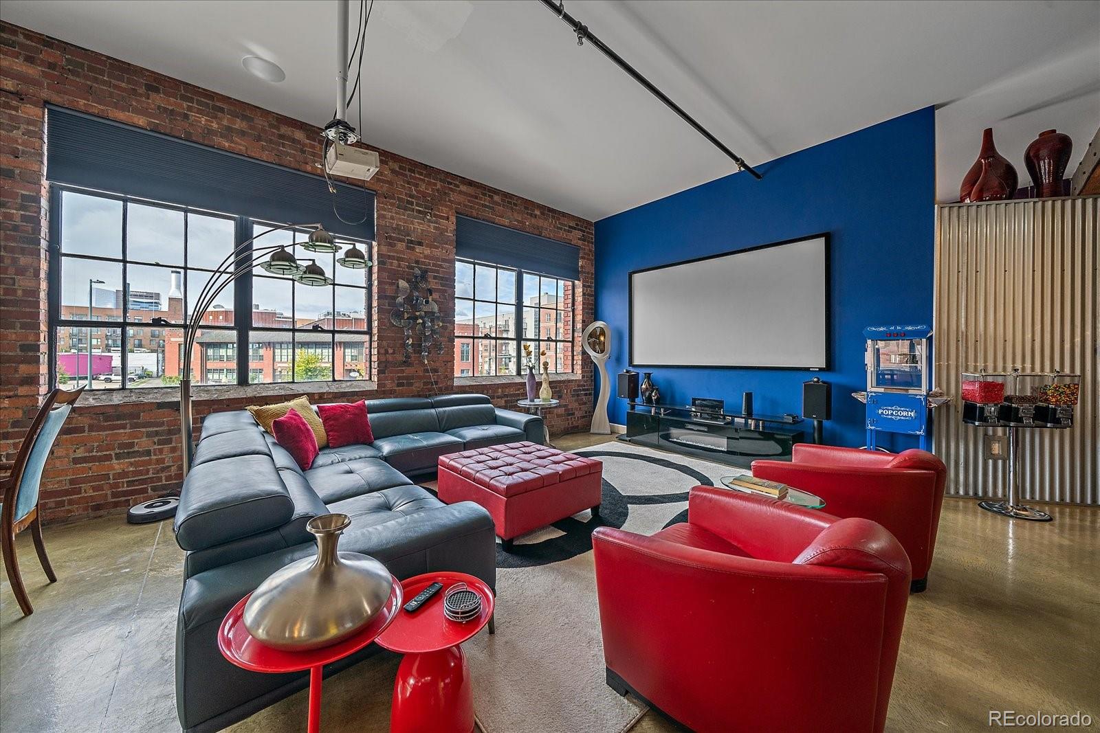 2500 Walnut Street Unit: 202