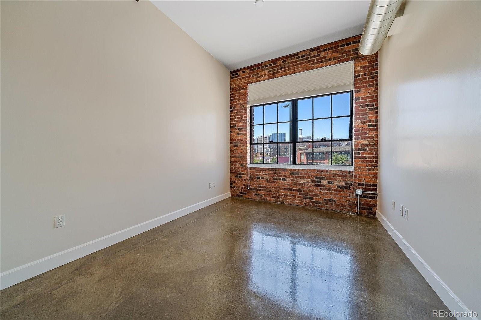 2500 Walnut Street Unit: 202