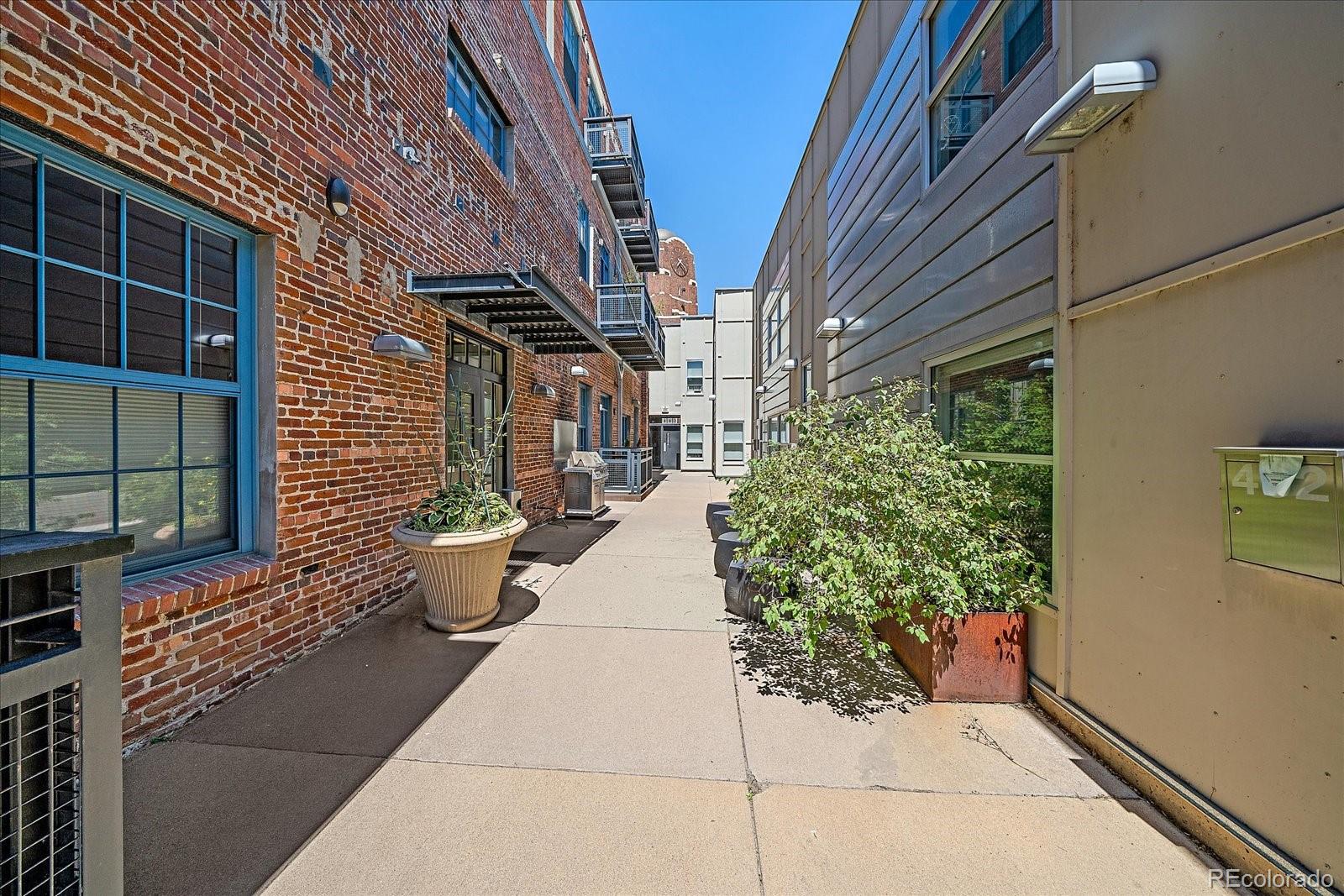 2500 Walnut Street Unit: 202