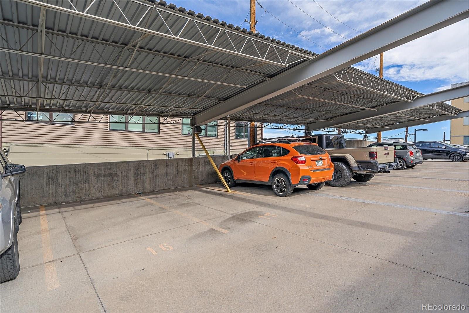 2500 Walnut Street Unit: 202