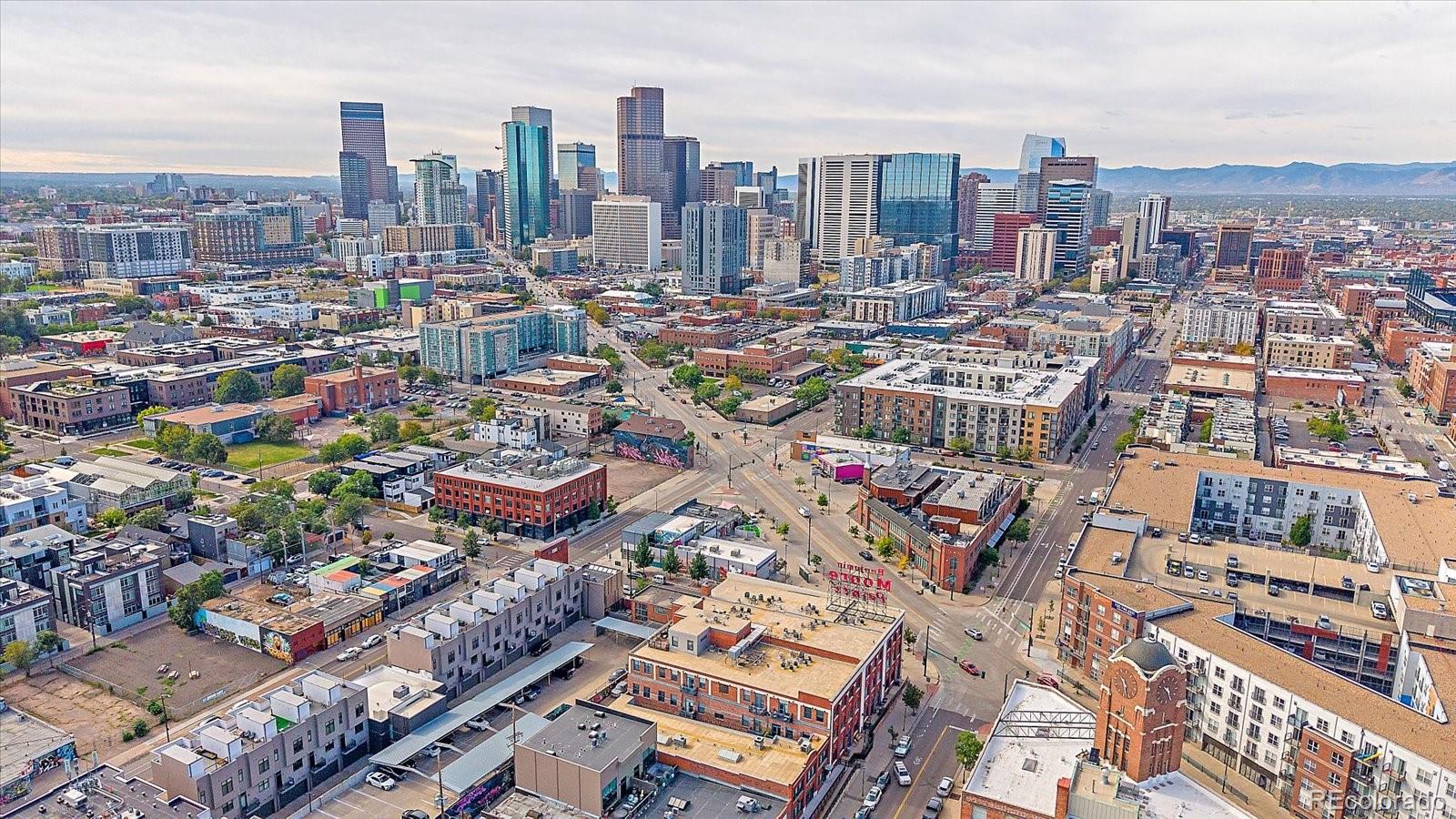 2500 Walnut Street Unit: 202