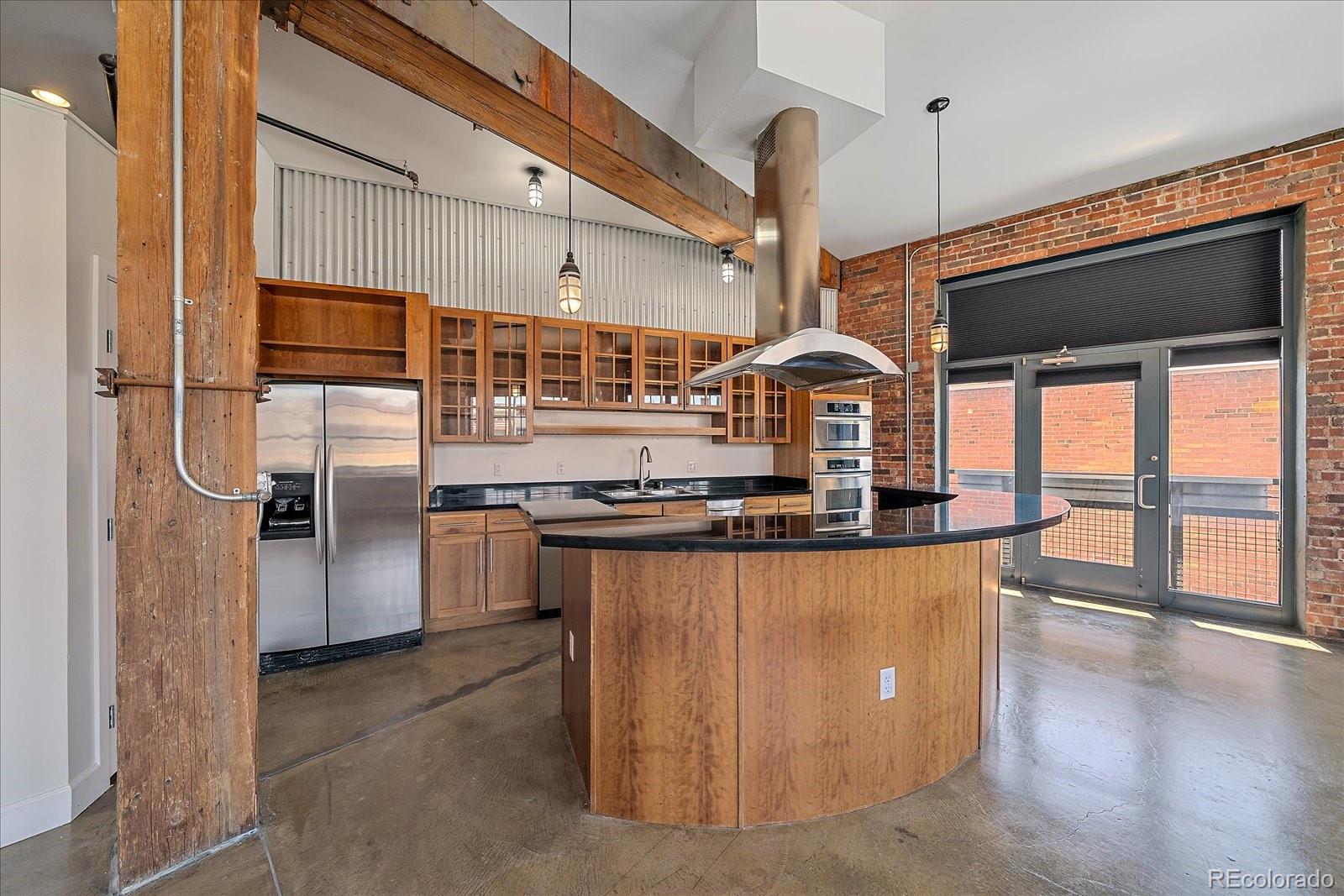 2500 Walnut Street Unit: 202