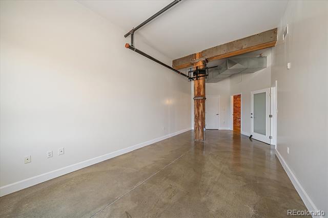 2500 Walnut Street Unit: 202