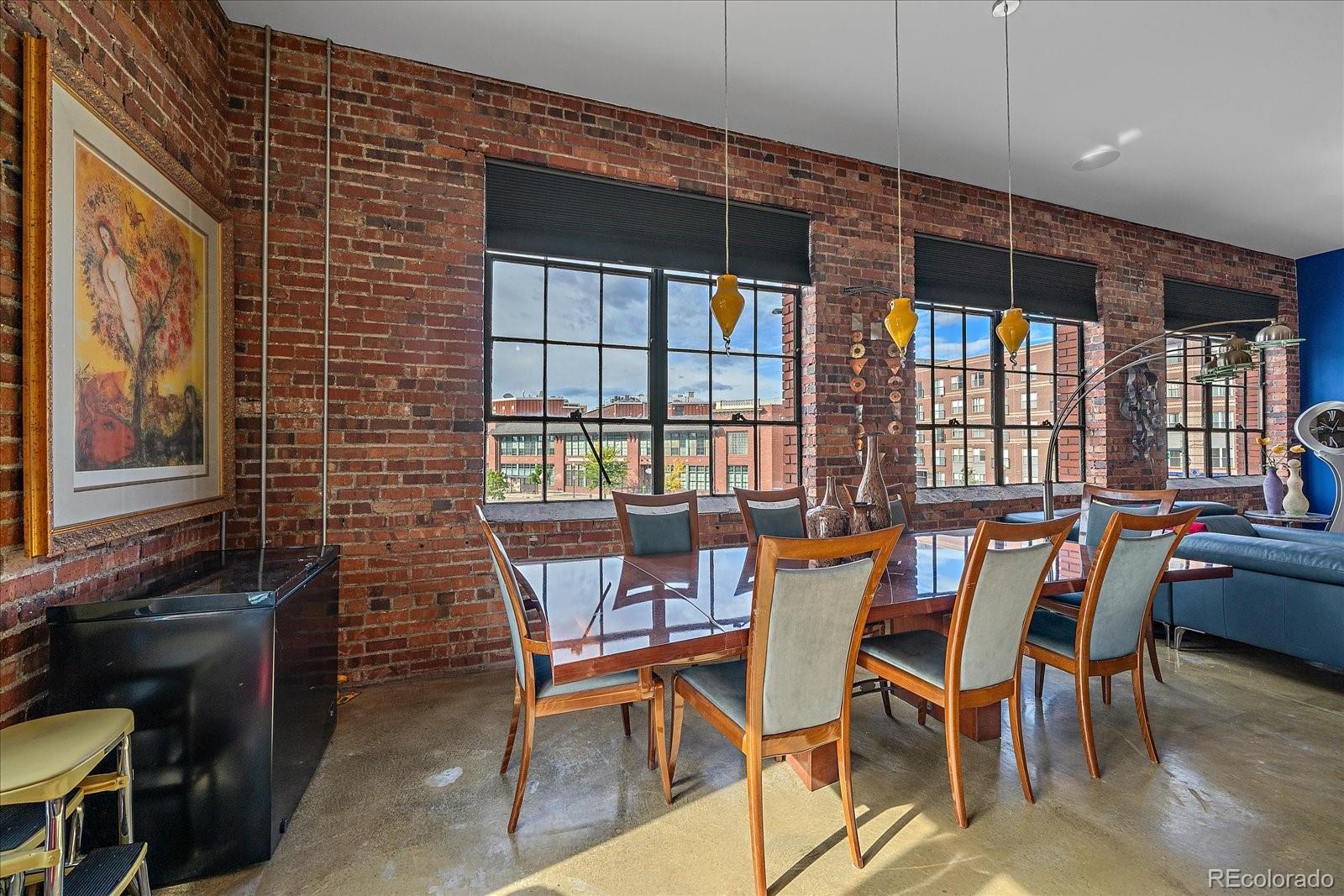 2500 Walnut Street Unit: 202