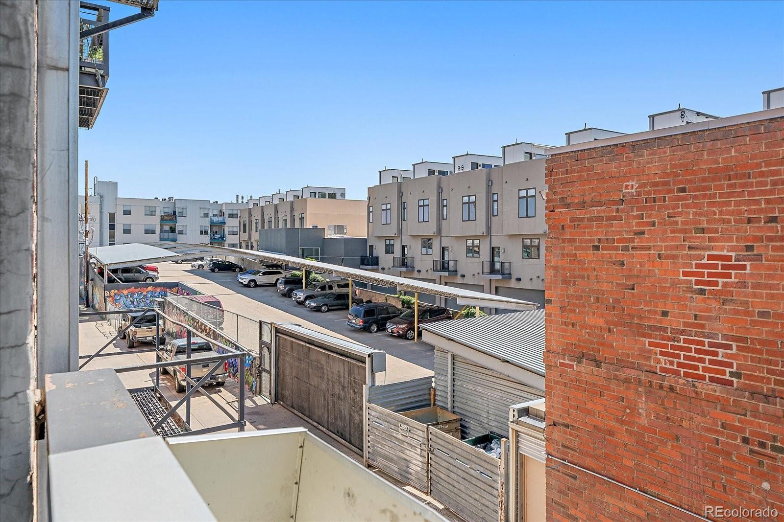 2500 Walnut Street Unit: 202
