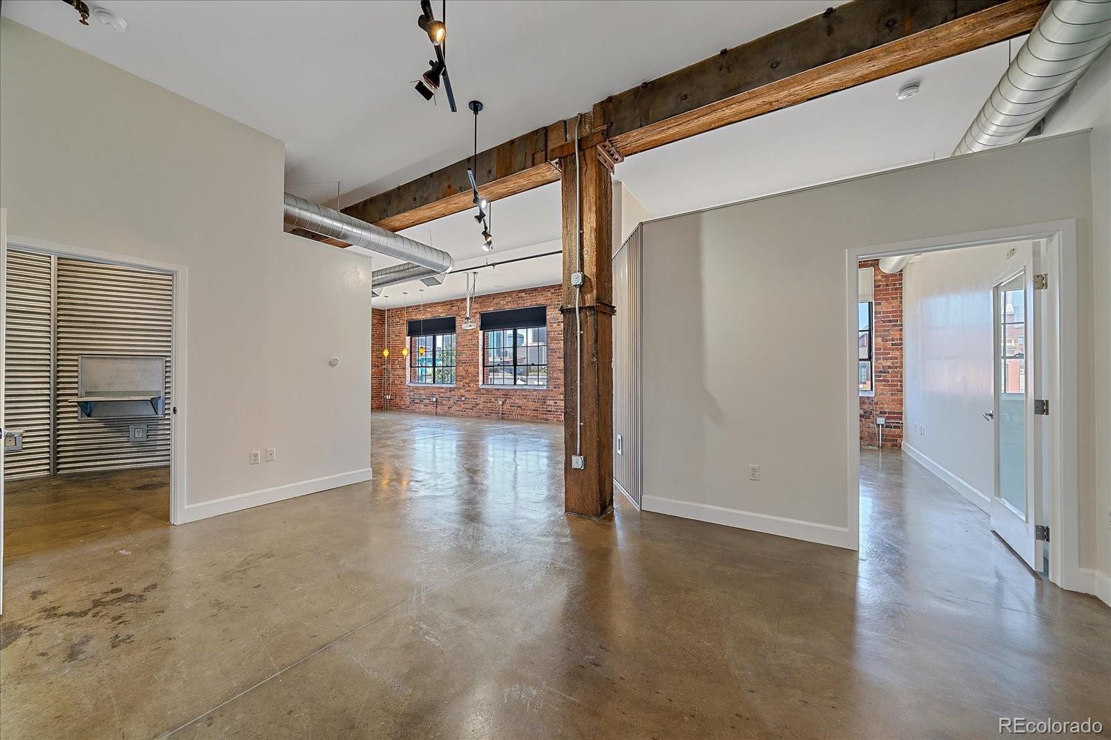2500 Walnut Street Unit: 202