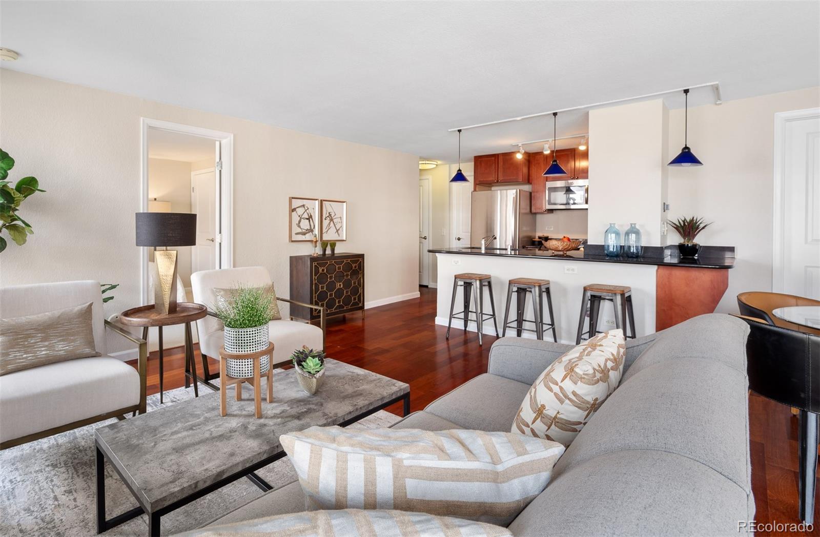 1150 Vine Street Unit: 404