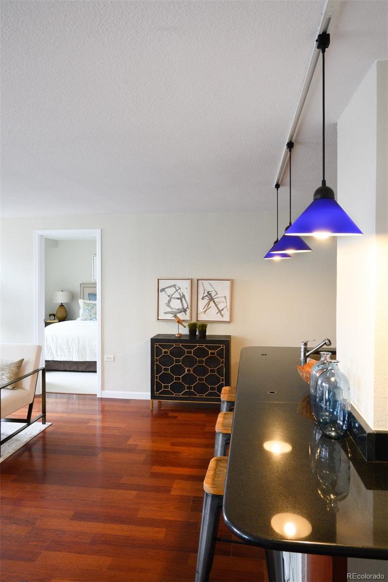 1150 Vine Street Unit: 404