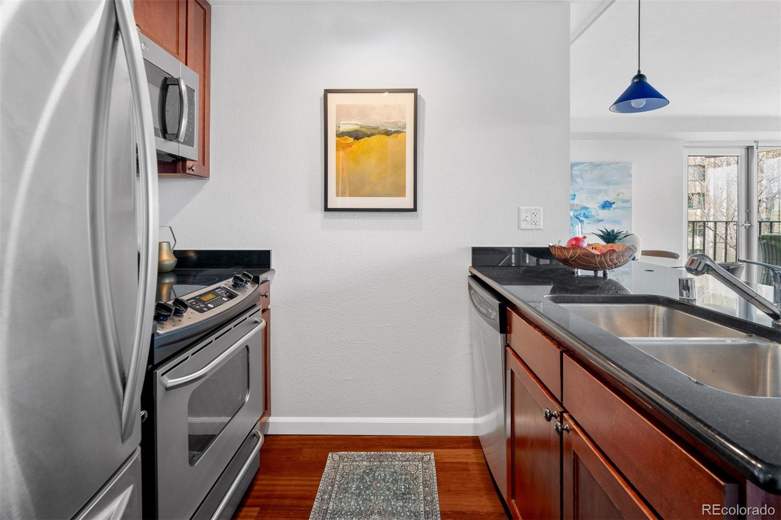 1150 Vine Street Unit: 404