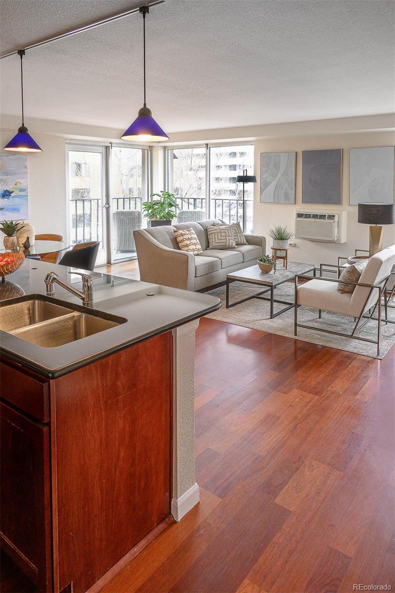 1150 Vine Street Unit: 404