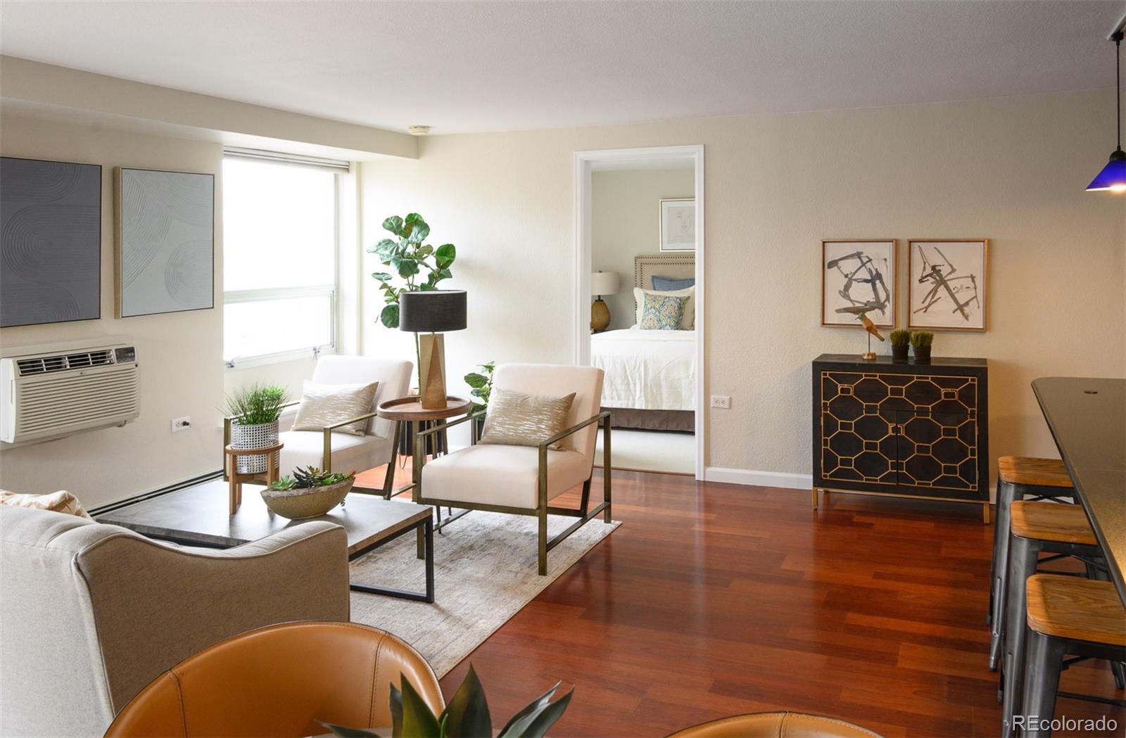 1150 Vine Street Unit: 404